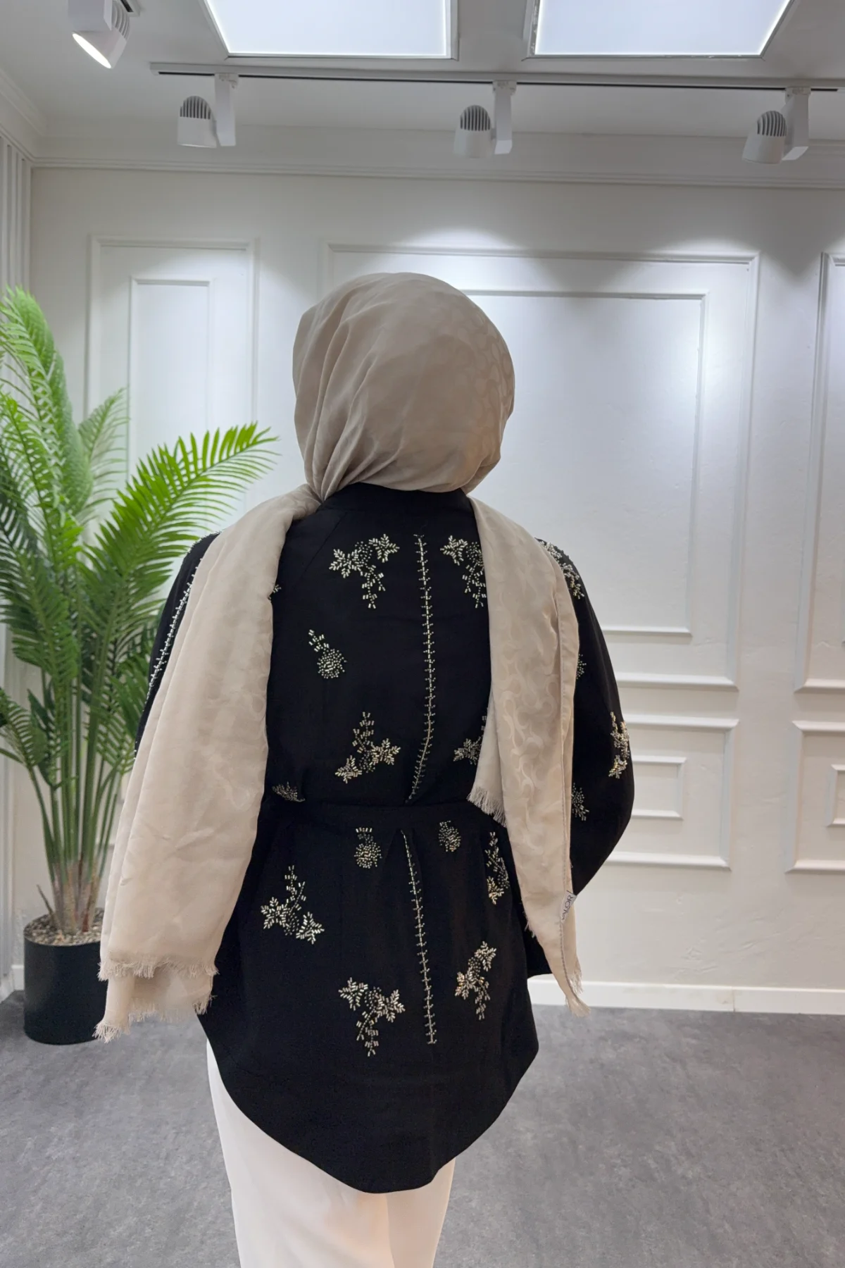 Taş Detaylı Kimono Siyah - Resim 3
