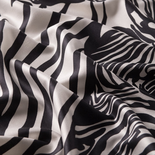 Zebra Desenli İpek Şal - Resim 3