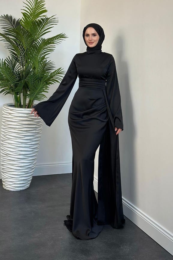 Arabella Pelerinli Saten Balık Abiye Siyah - Resim 2