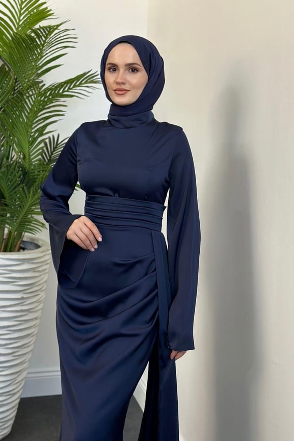Arabella Pelerinli Saten Balık Abiye Lacivert - Resim 2