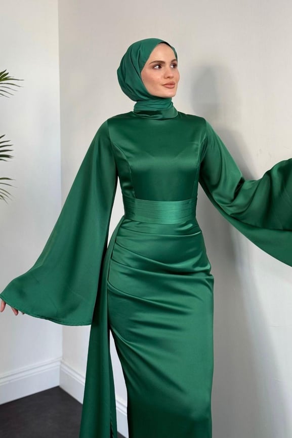 Arabella Pelerinli Saten Balık Abiye Çimen Yeşili - Resim 2